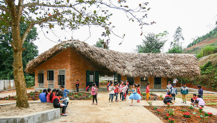Kiện toàn Ban Chỉ đạo xây dựng trường học cho các xã biên giới. (Ảnh minh hoạ)