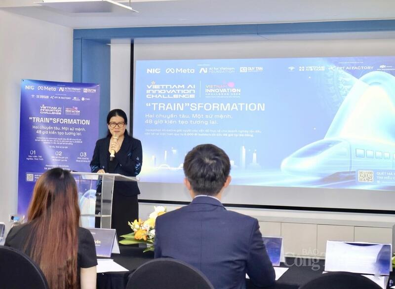Bà Thảo Griffiths, Giám đốc Chính sách công phụ trách Việt Nam, Lào, Campuchia và Myanmar của Meta phát biểu tại sự kiện. Ảnh: Phương Hà