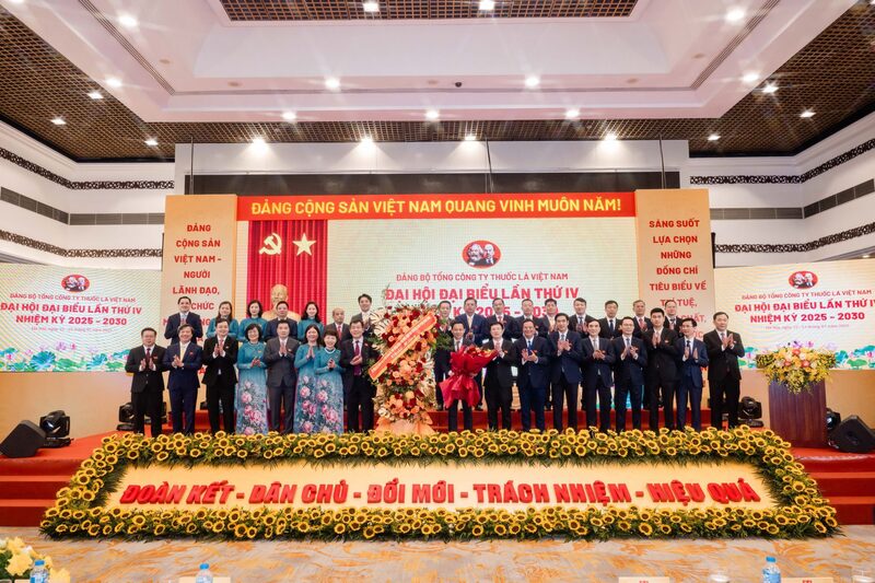 Ra mắt Ban chấp hành Đảng bộ Vinataba nhiệm kỳ 2025 – 2030