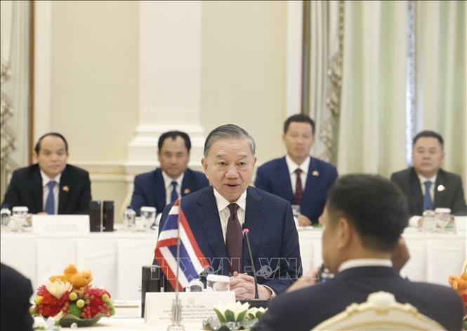 Tổng Bí thư, Chủ tịch nước Tô Lâm phát biểu tại cuộc hội đàm chính thức với Thủ tướng Thái Lan Anutin Charnvirakul. Ảnh: Thống Nhất/TTXVN