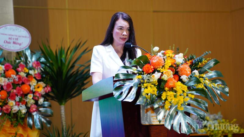 Tiến sĩ Nguyễn Thanh Tú, Trưởng phòng Kinh tế số, Viện Đổi mới sáng tạo và Kinh tế số (Trường Đại học Công nghệ Giao thông vận tải) phát biểu tại Lễ mít tinh.