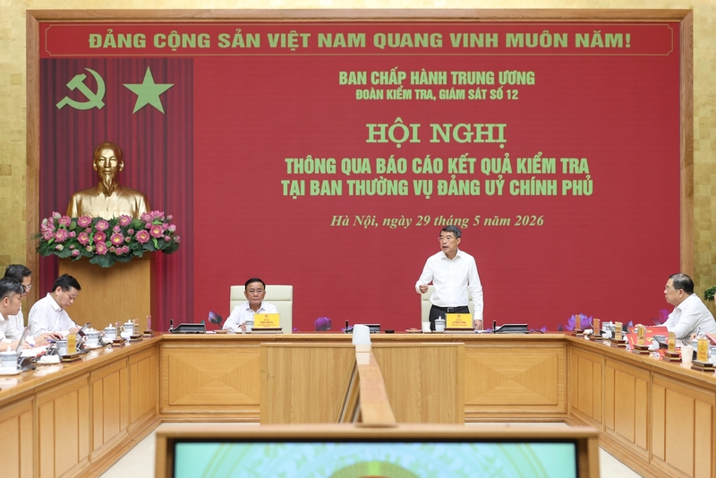 Thủ tướng Lê Minh Hưng nêu nhiều đề xuất, kiến nghị với Đoàn kiểm tra, giám sát để báo cáo Bộ Chính trị, Ban Bí thư xem xét, kết luận - Ảnh: VGP/Nhật Bắc