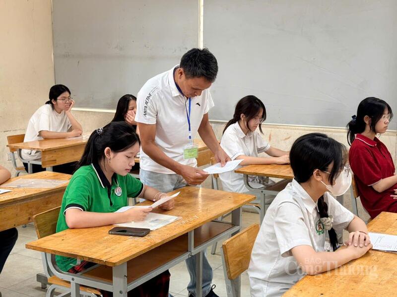 615 thí sinh vắng mặt chủ yếu do lựa chọn học nghề, theo học trường tư thục hoặc vì các lý do khác.
