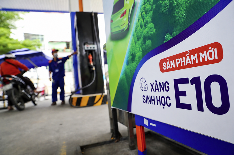 Doanh nghiệp xăng dầu sẵn sàng cho ngày 'phủ sóng' toàn quốc xăng E10 từ ngày 1/6. Ảnh: MH