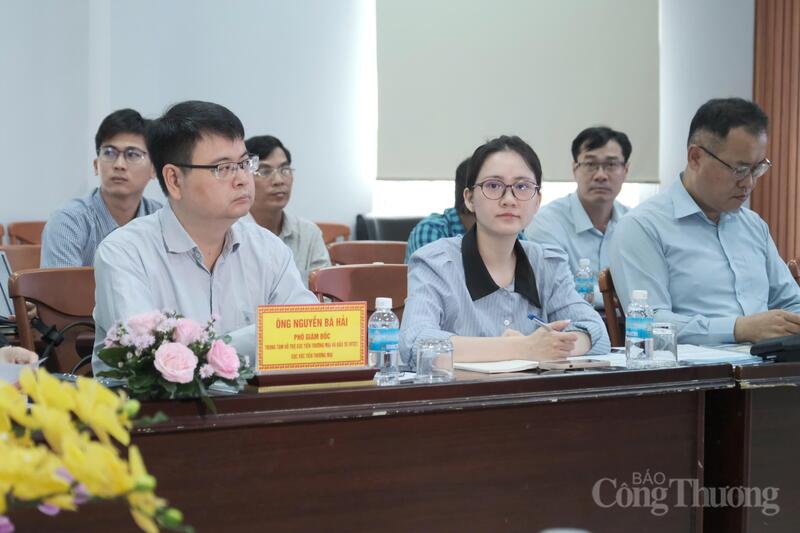 Buổi làm việc mở ra cơ hội xúc tiến đầu tư với thị trường Hàn Quốc vào lĩnh vực công nghiệp của tỉnh Khánh Hòa trong thời gian tới. Ảnh: Duy Tín
