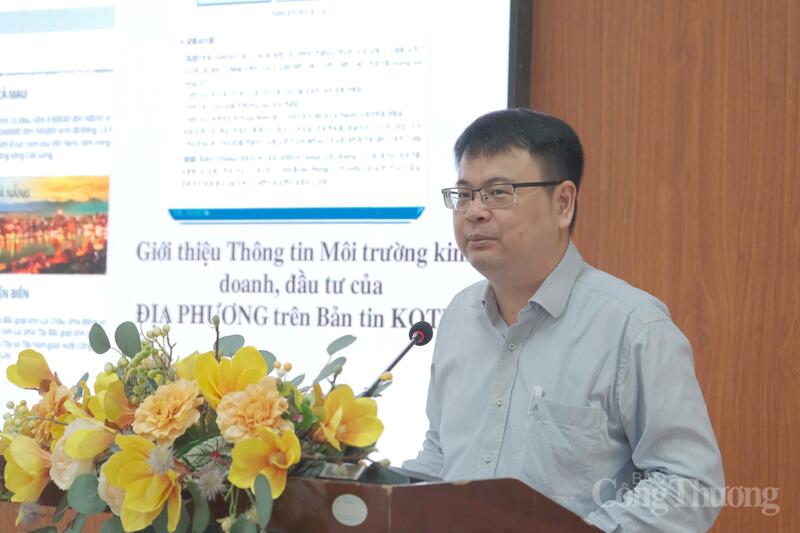Ông Nguyễn Bá Hải, Phó Giám đốc Trung tâm Hỗ trợ Xúc tiến thương mại và đầu tư - Cục Xúc tiến thương mại, Bộ Công Thương phát biểu. Ảnh: Duy Tín