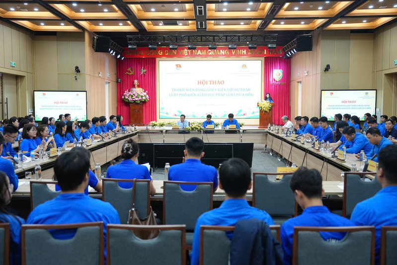 Toàn cảnh Hội thảo 'Thanh niên đóng góp ý kiến đối với dự thảo Luật Phổ biến, giáo dục pháp luật (sửa đổi)'. Ảnh: NT.
