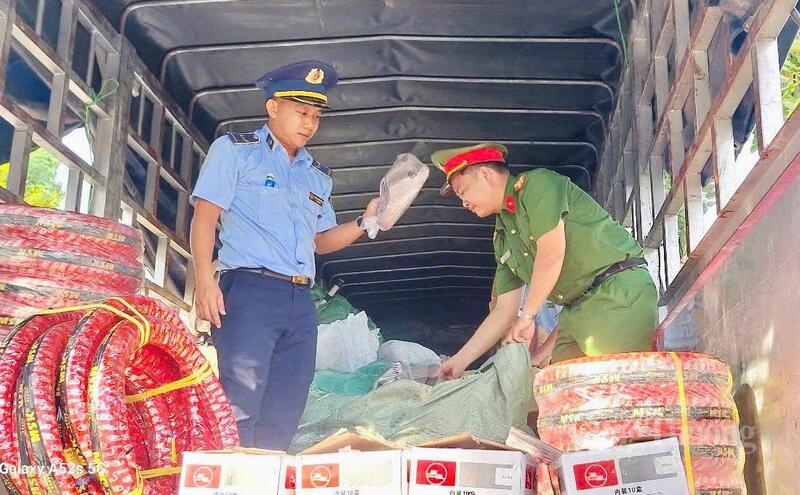 Nhiều vụ việc có quy mô lớn, giá trị hàng hóa vi phạm lên tới hàng tỷ đồng bị phát hiện. Ảnh: QLTT