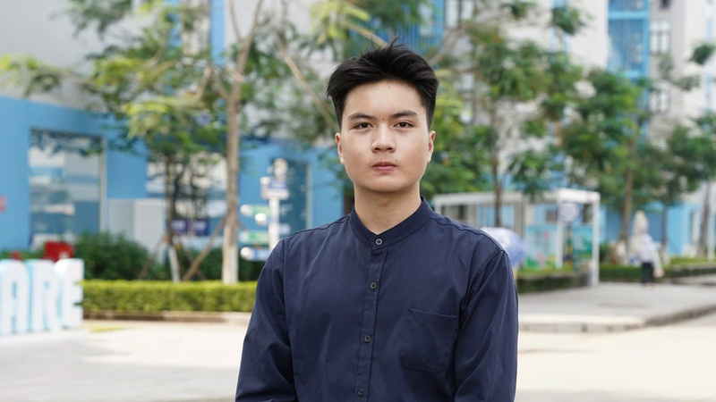 Em Nguyễn Quốc Huy, sinh viên năm thứ 3, Trường Đại học Điện lực. Ảnh: Diệu Linh