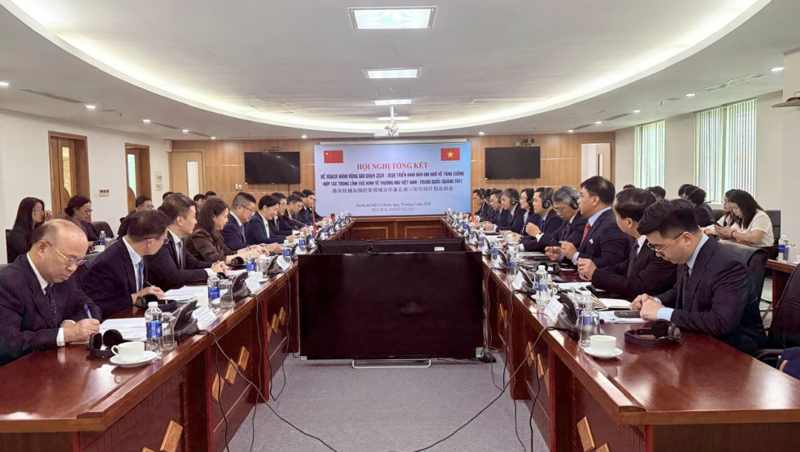 Toàn cảnh hội nghị.