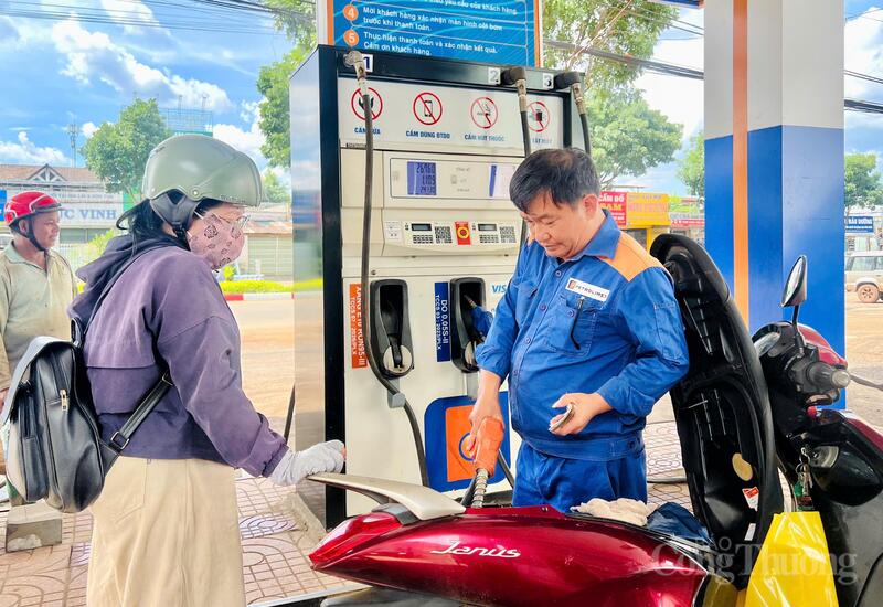 Quá trình chuyển đổi sang nhiên liệu sinh học tại Gia Lai đang có những tín hiệu tích cực ngay từ ngày đầu thực hiện. Ảnh: Hiền Mai