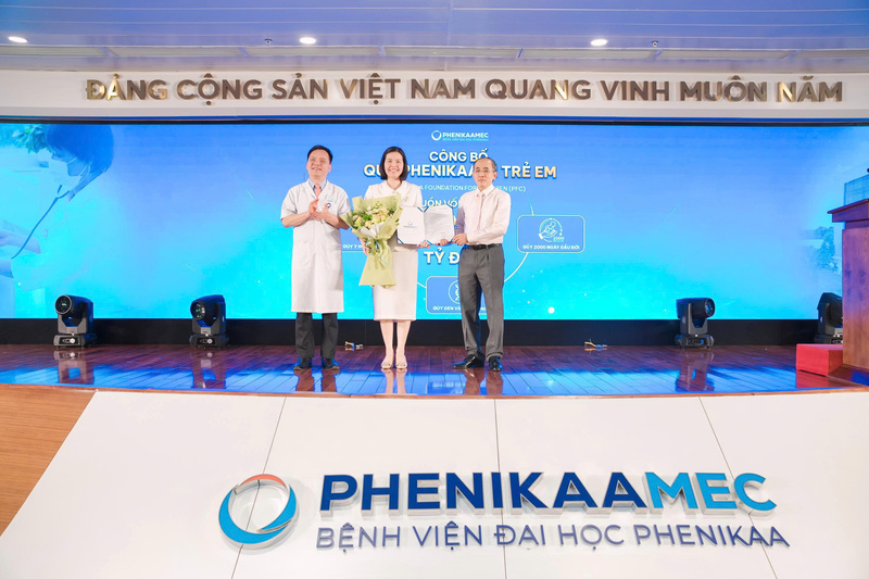 Quyết định bổ nhiệm TS.BS Nguyễn Thị Sim làm Giám đốc Quỹ "Phenikaa vì trẻ em"