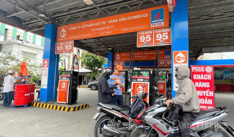TP. Hồ Chí Minh đồng loạt chuyển sang kinh doanh xăng sinh học E10 - 10