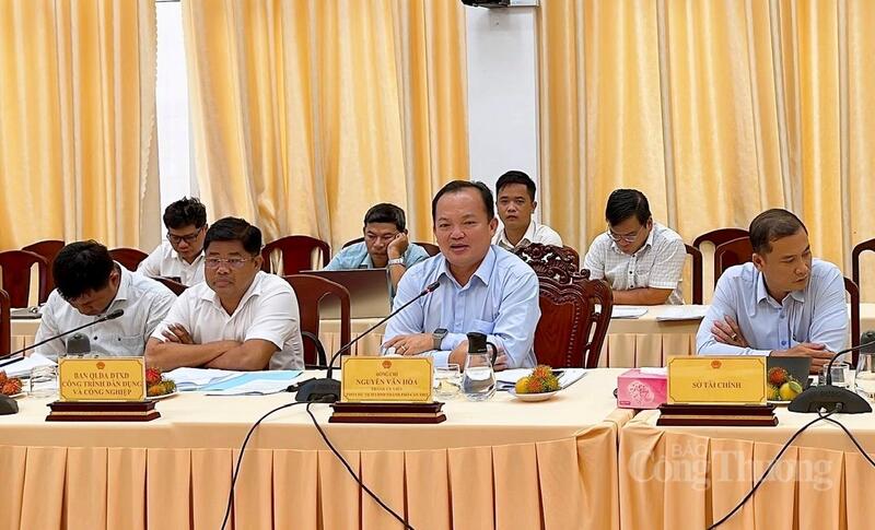 Ông Nguyễn Văn Hòa, Phó Chủ tịch UBND TP. Cần Thơ (thứ hai bên phải qua), phát biểu kết luận tại buổi làm việc. Ảnh: Khánh Ngọc
