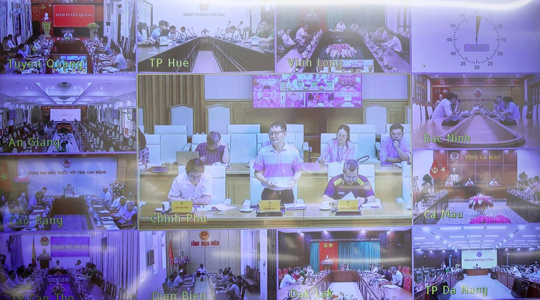 Hội nghị được kết nối trực tuyến đến UBND các tỉnh, thành phố - Ảnh: VGP/Gia Huy