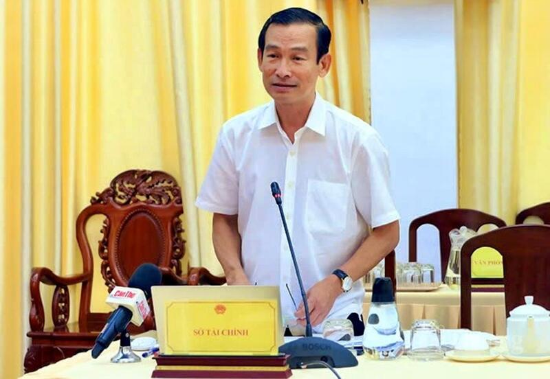 Ông Lê Thanh Tâm, Giám đốc Sở Tài chính TP. Cần Thơ báo cáo tại buổi làm việc.