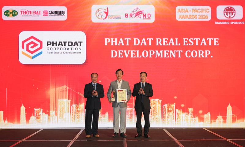 Ông Bùi Quang Anh Vũ - Tổng Giám đốc Phát Đạt, đại diện doanh nghiệp nhận giải thưởng "Top 10 Thương hiệu tiêu biểu Châu Á - Thái Bình Dương 2026".