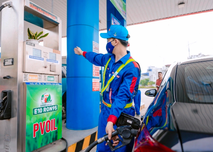 Nhiều hiệp hội và nhà sản xuất khẳng định hầu hết các dòng xe hiện nay tương thích với xăng E10. Ảnh: NV.