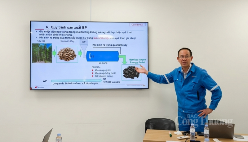 Ông Hiroto Ono - Tổng Giám đốc IGEV giới thiệu về công nghệ và quy trình sản xuất không phát thải của nhà máy