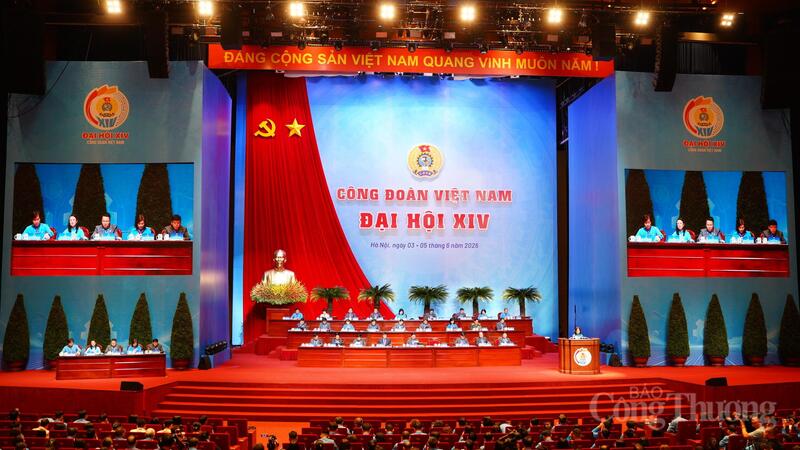 Phiên làm việc thứ nhất Đại hội XIV Công đoàn Việt Nam nhiệm kỳ 2026-2031. Ảnh: Thái Mạnh