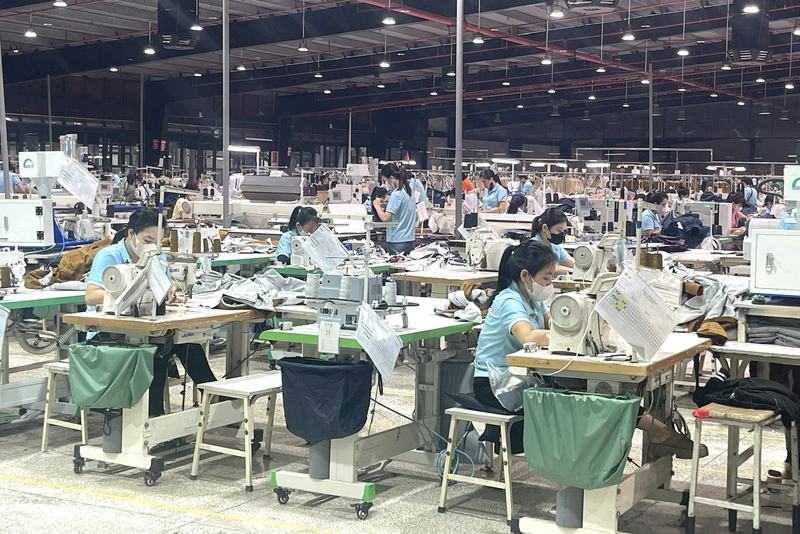 Lào Cai đẩy mạnh cắt giảm thủ tục hành chính liên quan hoạt động sản xuất, kinh doanh. Ảnh: LC