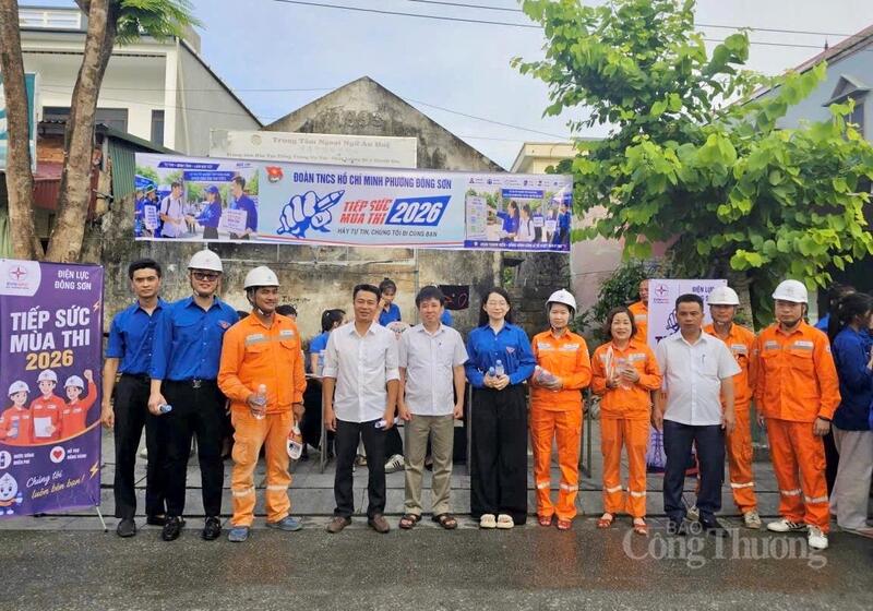 Công ty Điện lực Thanh Hóa đã chủ động xây dựng và triển khai các phương án vận hành, cấp điện an toàn, liên tục cho toàn bộ các điểm thi tuyển sinh vào lớp 10 THPT năm học 2026 - 2027 trên địa bàn tỉnh. Ảnh: Quốc Anh