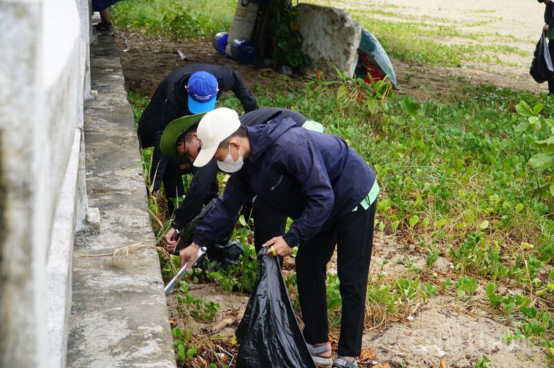 Không chỉ góp phần làm sạch bãi biển, hoạt động còn góp phần nâng cao nhận thức của người lao động về việc bảo vệ môi trường, giữ gìn môi trường sống xanh.