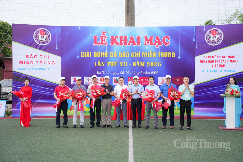 Ban Tổ chức cũng kêu gọi các đội bóng thi đấu với tinh thần đoàn kết, trung thực, cao thượng, cống hiến những trận đấu đẹp cho khán giả.