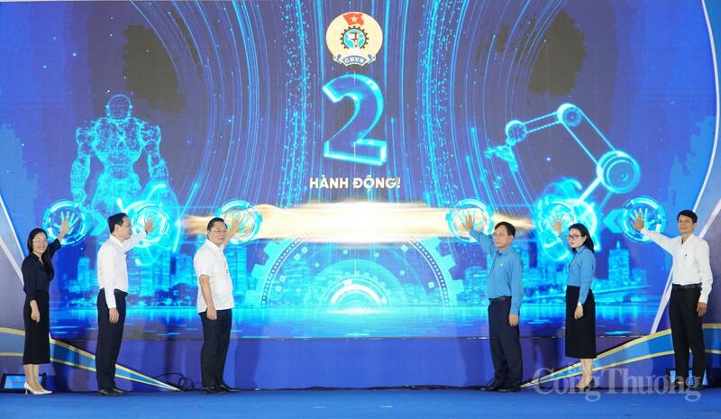 Nghi thức phát động phong trào thi đua toàn quốc “Lao động giỏi – Năng suất cao – Thu nhập tốt” tại điểm cầu TP. Đà Nẵng