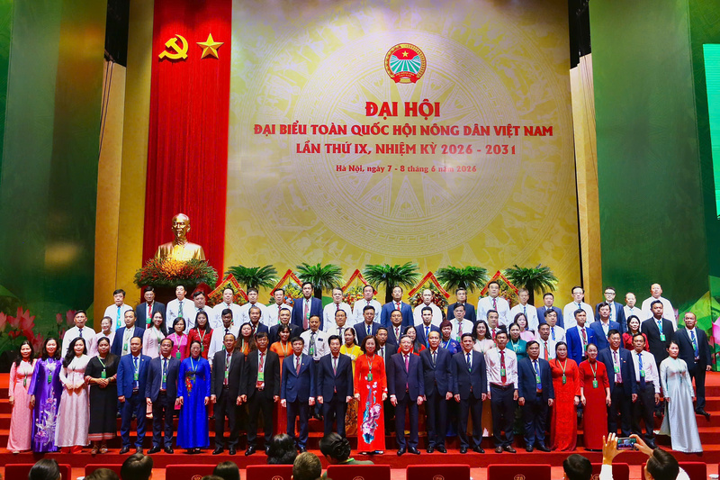 Ban Chấp hành Trung ương Hội Nông dân khóa IX ra mắt Đại hội với 81 đồng chí. Ảnh: Ban tổ chức