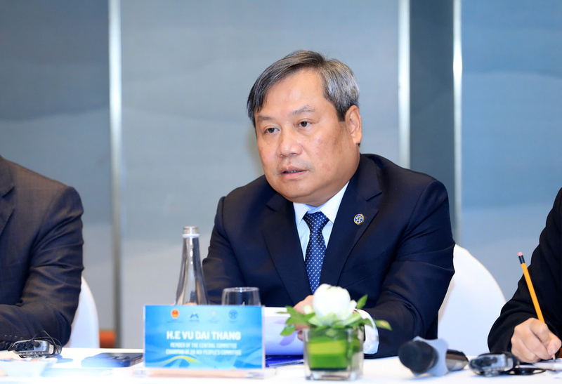 Chủ tịch UBND Thành phố Vũ Đại Thắng phát biểu tại buổi làm việc. Ảnh: LP