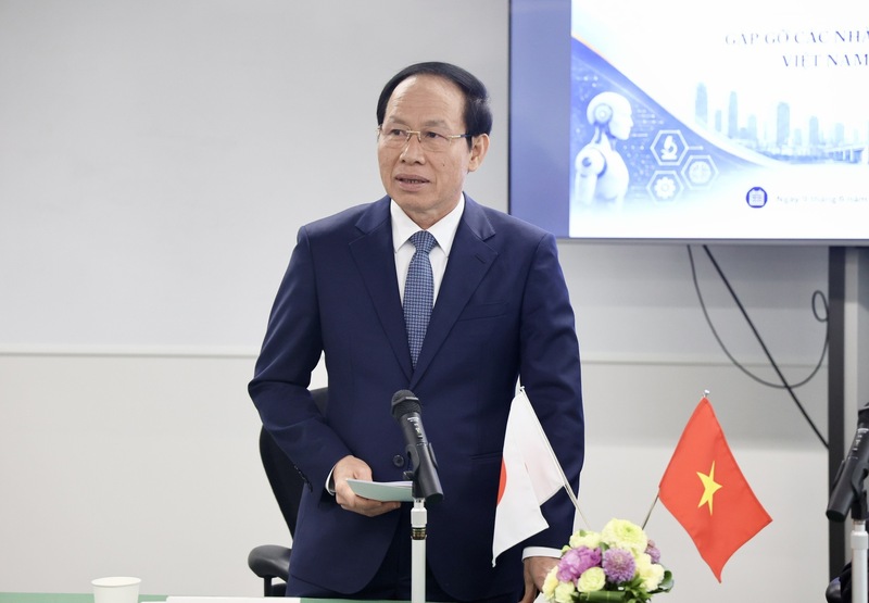 Phó Thủ tướng Chính phủ Lê Tiến Châu phát biểu tại cuộc gặp các nhà khoa học, tri thức Việt Nam tại Nhật Bản - Ảnh: VGP/Thu Sa