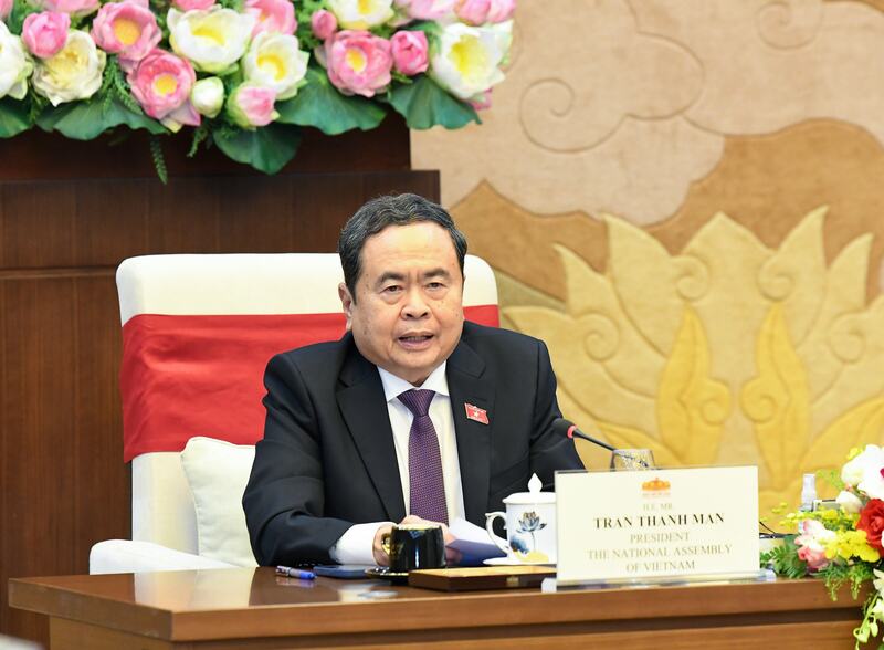 Chủ tịch Quốc hội đề xuất các thành phố ASEAN tiếp tục phát huy vai trò tiên phong trong đổi mới sáng tạo, chuyển đổi số và phát triển khoa học, công nghệ. Ảnh: Lâm Hiển