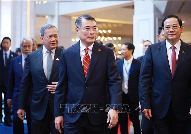 Khai mạc Diễn đàn Tương lai ASEAN lần thứ ba - 2