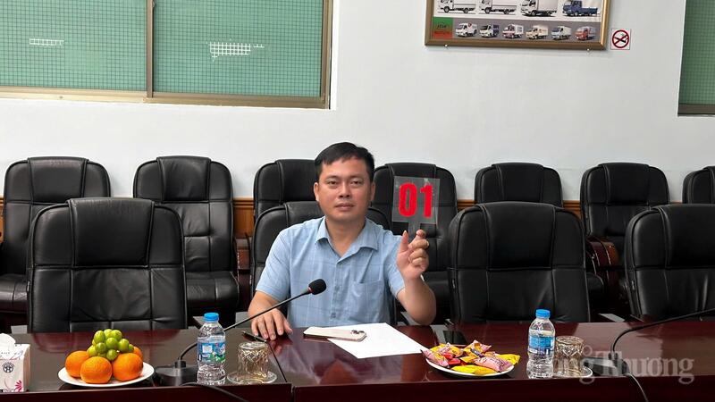 Ông Lê Danh Vinh, Tổng giám đốc Công ty TNHH ô tô Khánh Chi Sơn La. Ảnh: Minh Thuỳ