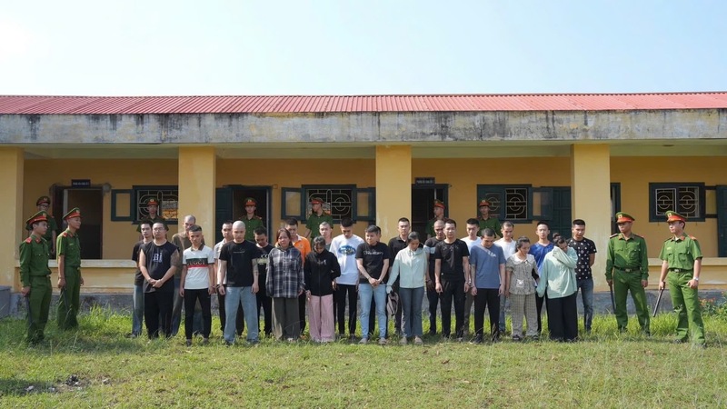Các đối tượng trong đường dây bị bắt giữ. Ảnh: Công an Quảng Trị