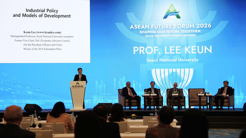 GS. Lee Keun, Đại học Quốc gia Seoul (Hàn Quốc). Ảnh: Diệu Linh