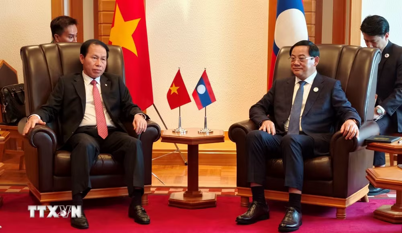 Phó Thủ tướng Lê Tiến Châu ghi nhận các bộ, ngành và địa phương tích cực triển khai nghiêm túc, hiệu quả các thỏa thuận cấp cao. (Ảnh: Bùi Hà/TTXVN)