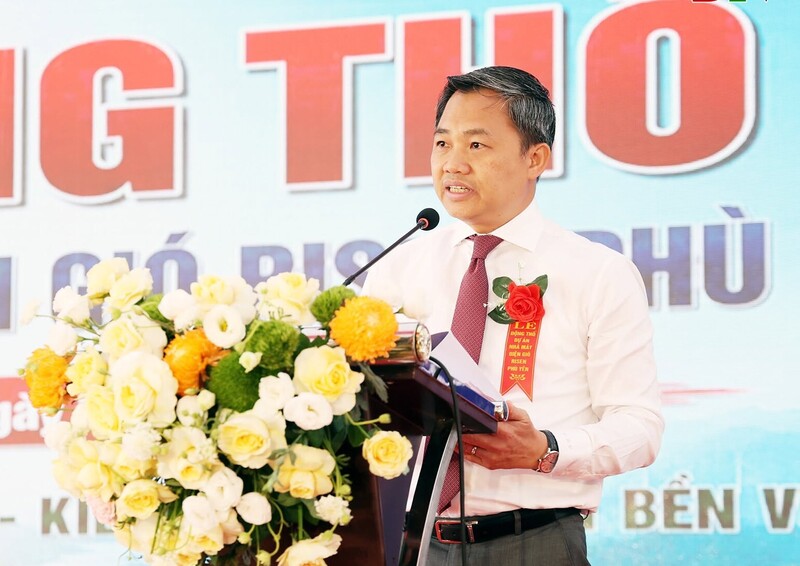 Ông Nguyễn Đình Việt, Chủ tịch UBND tỉnh Sơn La phát biểu tại lễ động thổ. Ảnh: Trường Sơn
