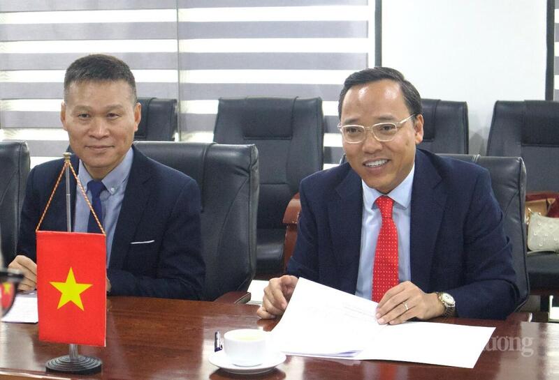 Thứ trưởng Bộ Công Thương Nguyễn Hoàng Long tại buổi làm việc. Ảnh: Phương Trang