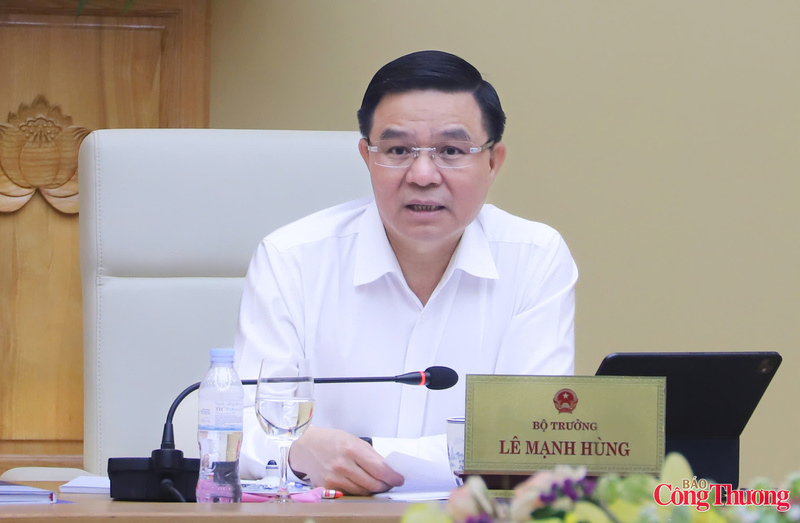 Bộ trưởng Bộ Công Thương Lê Mạnh Hùng phát biểu chỉ đạo, giao nhiều nhiệm vụ cho Cục Phòng vệ thương mại và Ủy ban Cạnh tranh Quốc gia.