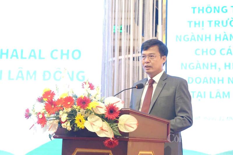 Ông Đinh Văn Tuấn, Phó Chủ tịch UBND tỉnh Lâm Đồng phát biểu chào mừng tại hội thảo. Ảnh: Lê Sơn