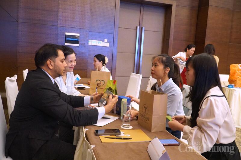 Doanh nghiệp Đà Nẵng kết nối, giới thiệu sản phẩm đến LuLu Group International, tìm cơ hội đưa sản phẩm vào thị trường dành cho người tiêu dùng Hồi giáo