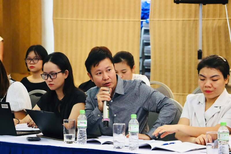 Ông Phan Mạnh Hà góp ý tại hội thảo. Ảnh: VC