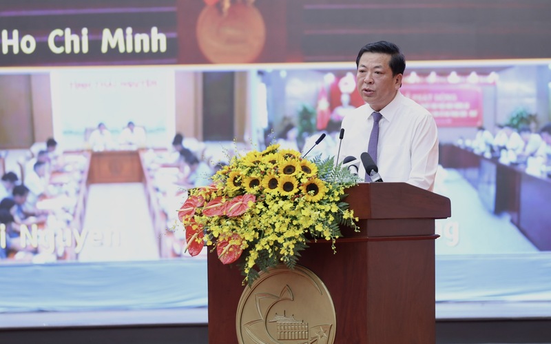 Bộ trưởng Bộ Xây dựng Trần Hồng Minh phát biểu hưởng ứng - Ảnh: VGP/Phương Nguyên