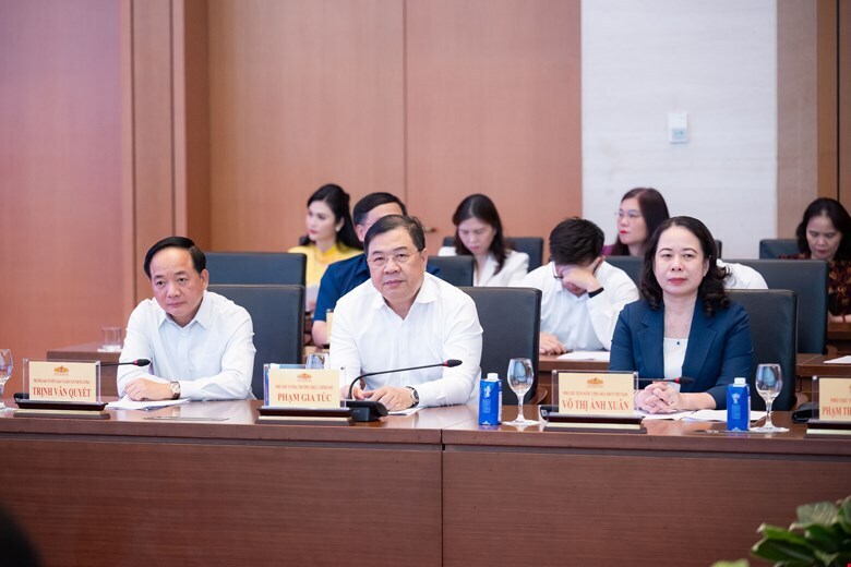 Báo chí tiếp tục giữ vai trò xung kích, đồng hành trong những nhiệm vụ lớn của đất nước - 4