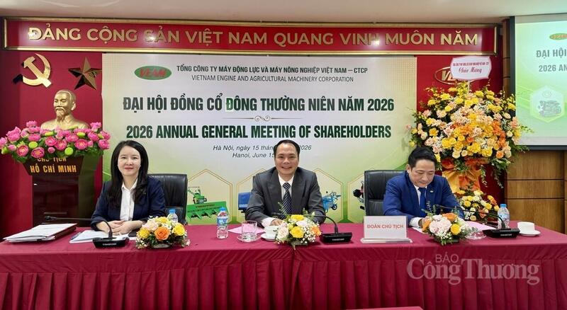 Đoàn chủ tịch điều hành đại hội