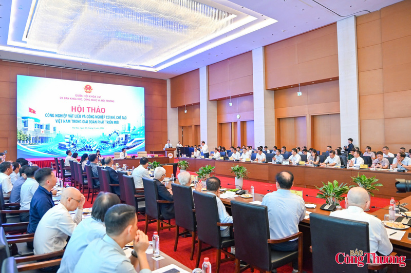 Phó Chủ tịch Quốc hội Nguyễn Hồng Diên chủ trì Hội thảo “Công nghiệp vật liệu và Công nghiệp cơ khí, chế tạo Việt Nam trong giai đoạn phát triển mới”.