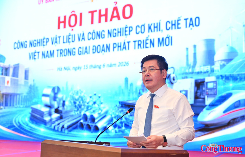 Phát biểu khai mạc hội thảo, Phó Chủ tịch Quốc hội Nguyễn Hồng Diên đề nghị các đại biểu cần làm rõ hơn vị trí, vai trò của công nghiệp vật liệu và công nghiệp cơ khí, chế tạo trong giai đoạn phát triển mới của đất nước; khẳng định sự cần thiết phải có nhận thức và cách tiếp cận mới về công nghiệp vật liệu, công nghiệp cơ khí, chế tạo, xem đây là các ngành công nghiệp nền tảng, công nghiệp gốc của nền kinh tế.