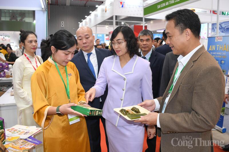 Giải thưởng góp phần tôn vinh doanh nghiệp, thúc đẩy hội nhập sâu rộng và nâng cao năng lực cạnh tranh. Ảnh minh họa
